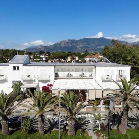 Hotel Mandetta - Adults Only Paestum Zewnętrze zdjęcie