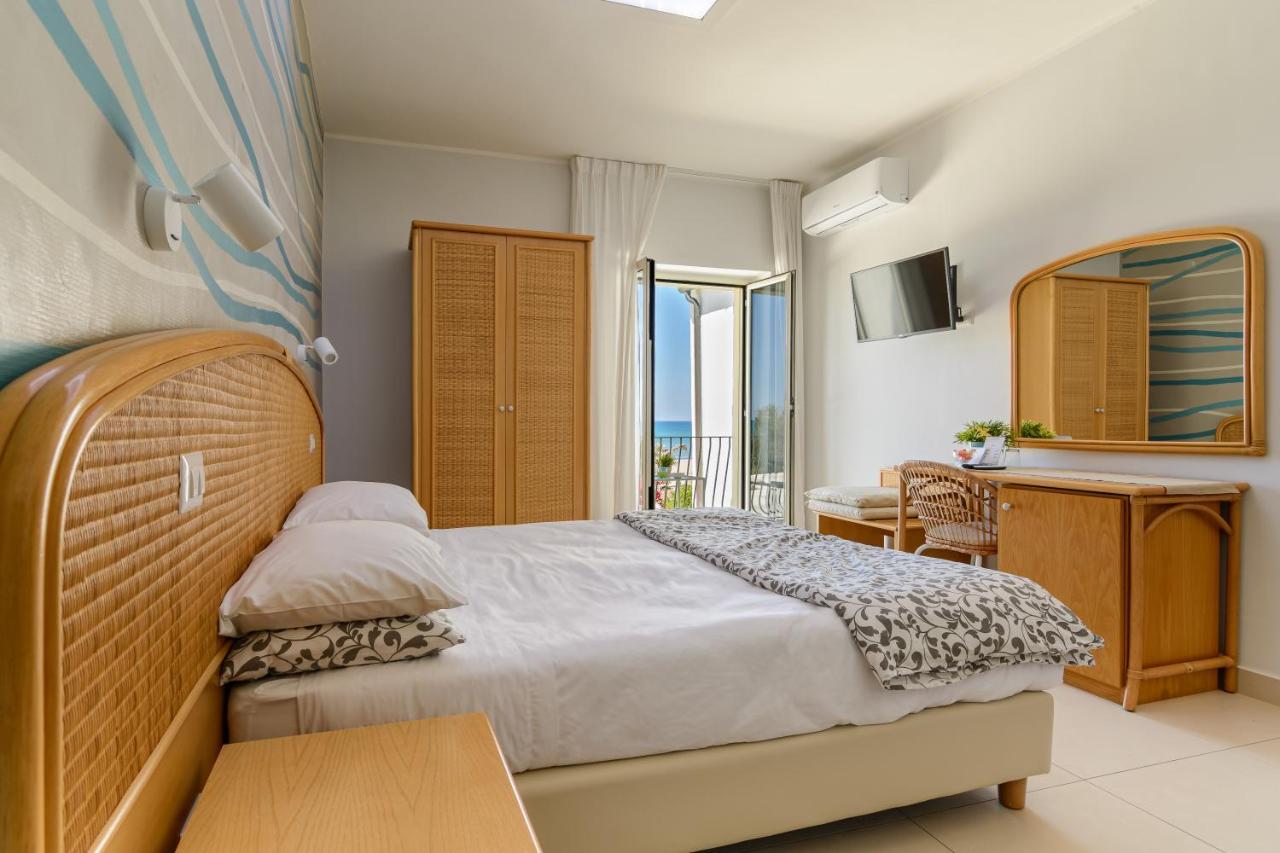 Hotel Mandetta - Adults Only Paestum Zewnętrze zdjęcie